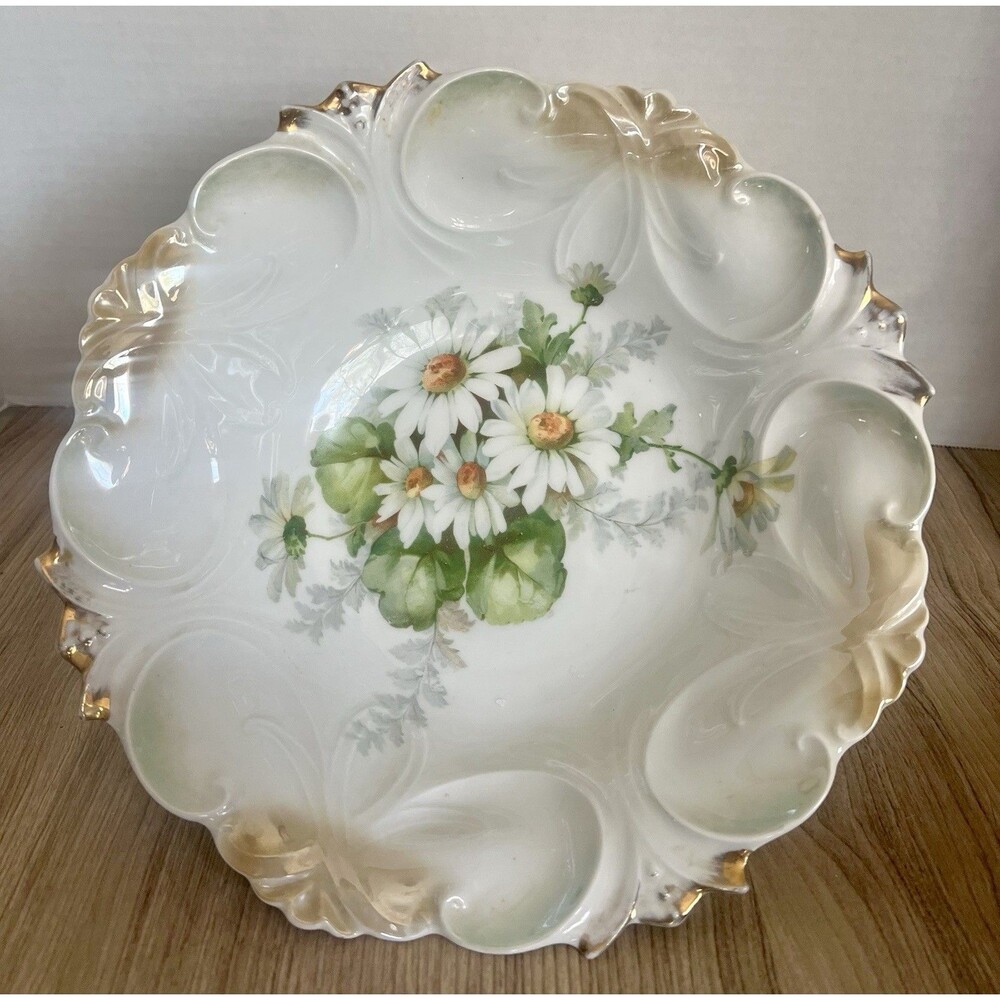 Antique Reinhold Schlegelmilch porcelain deep serving bowl daisy gold edges.